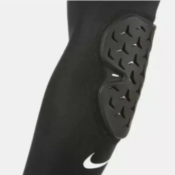 Nike - Picture 9 of 9